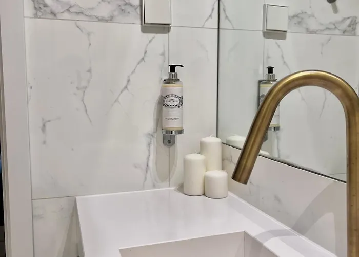 Center Amazing منزل للإقامة *